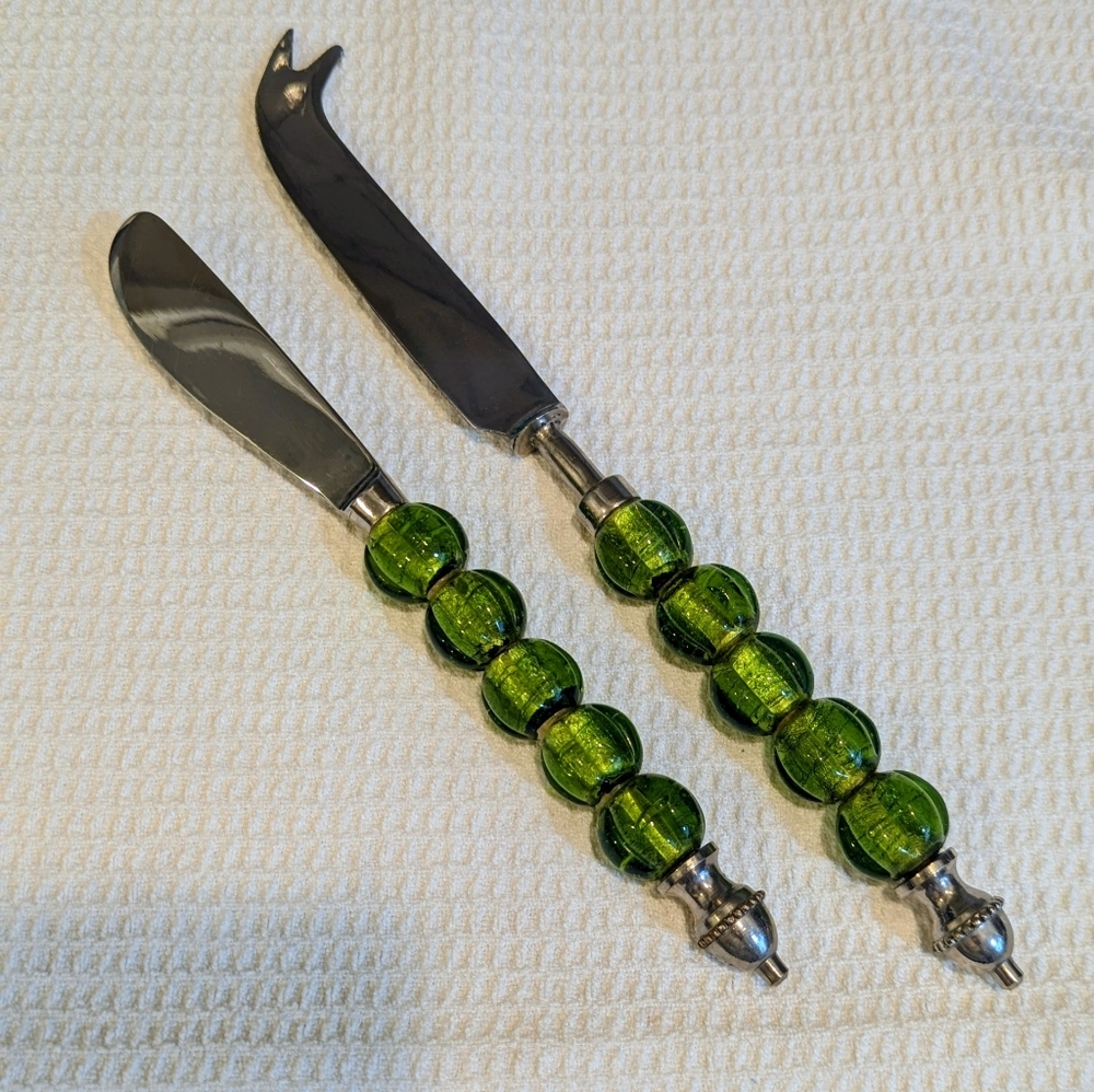 Green Beaded Cheese Knife Set